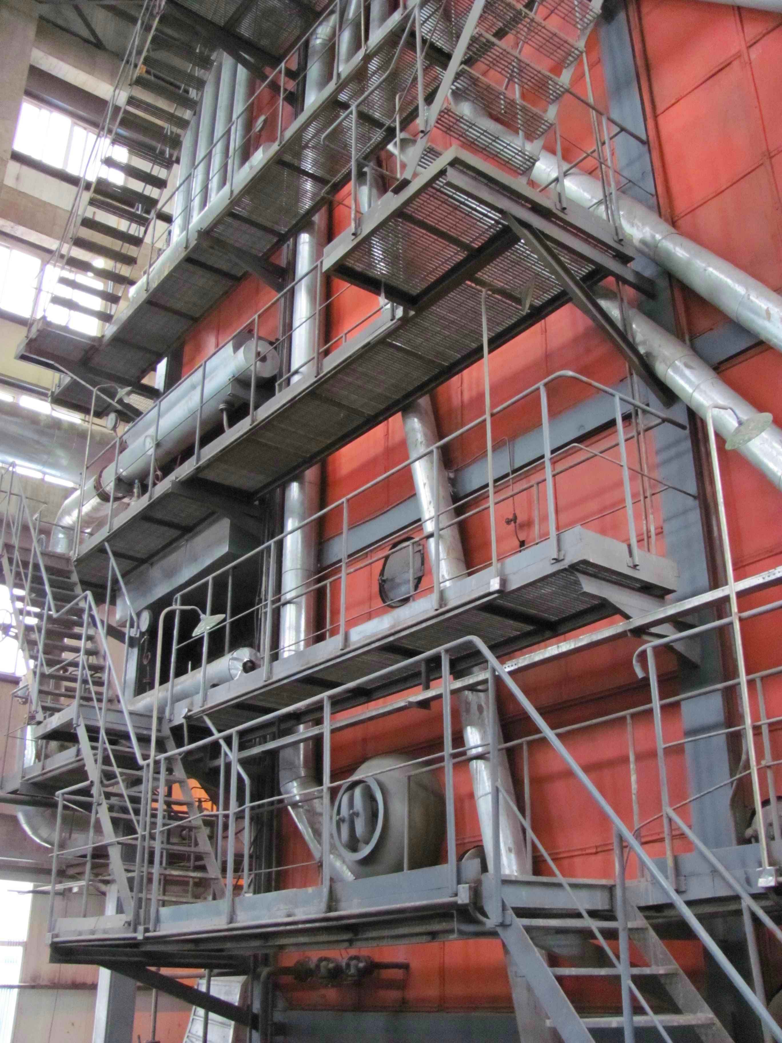 SHW大容量往復爐排熱水鍋爐